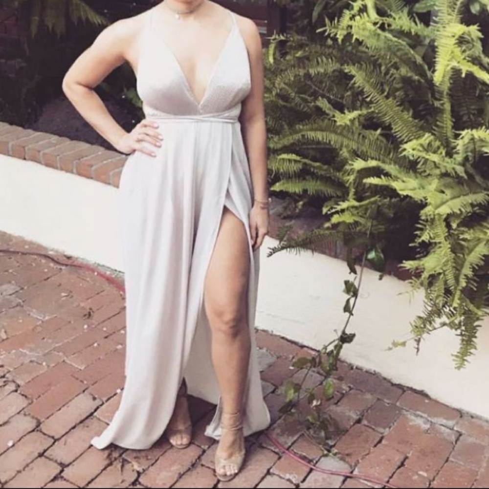 One size floor length dress.